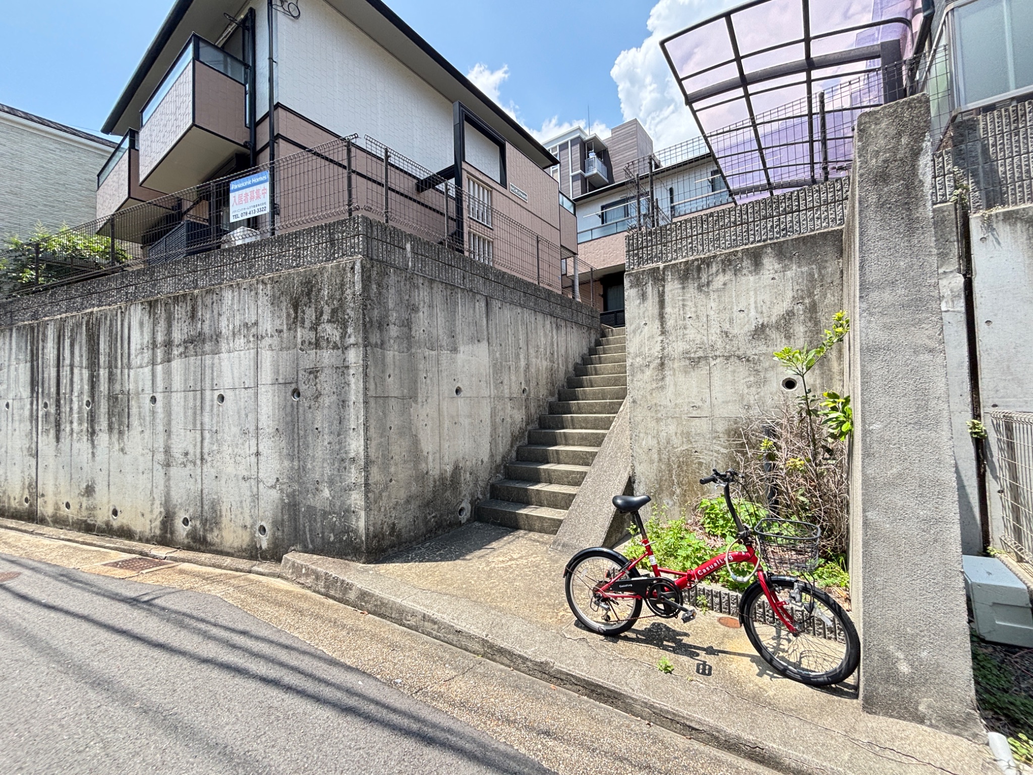 ウインデイア中山手 B エントランス