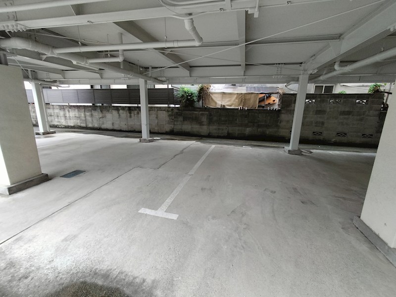 セブンハイツ１ 駐車場