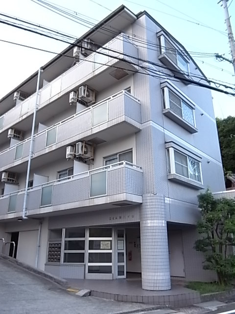 OKA栄ハイツ エントランス