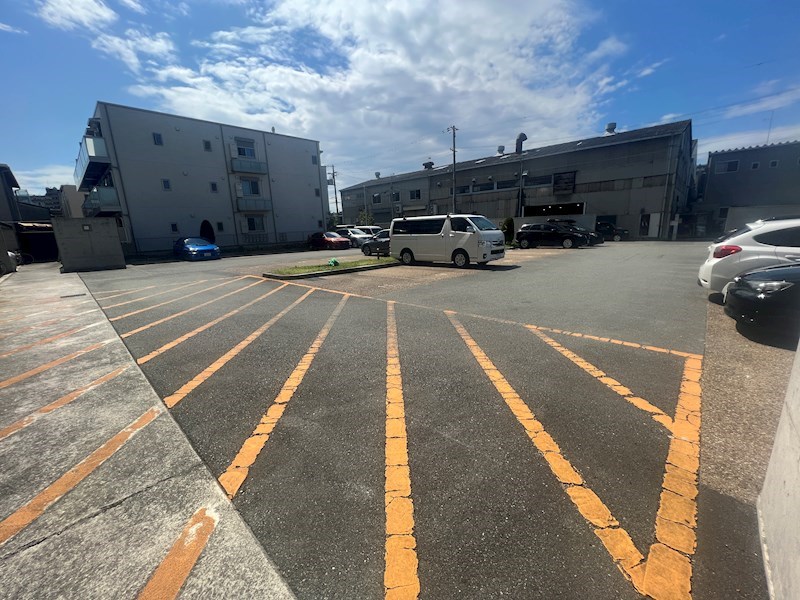 アーバネックス尼崎東難波 駐車場
