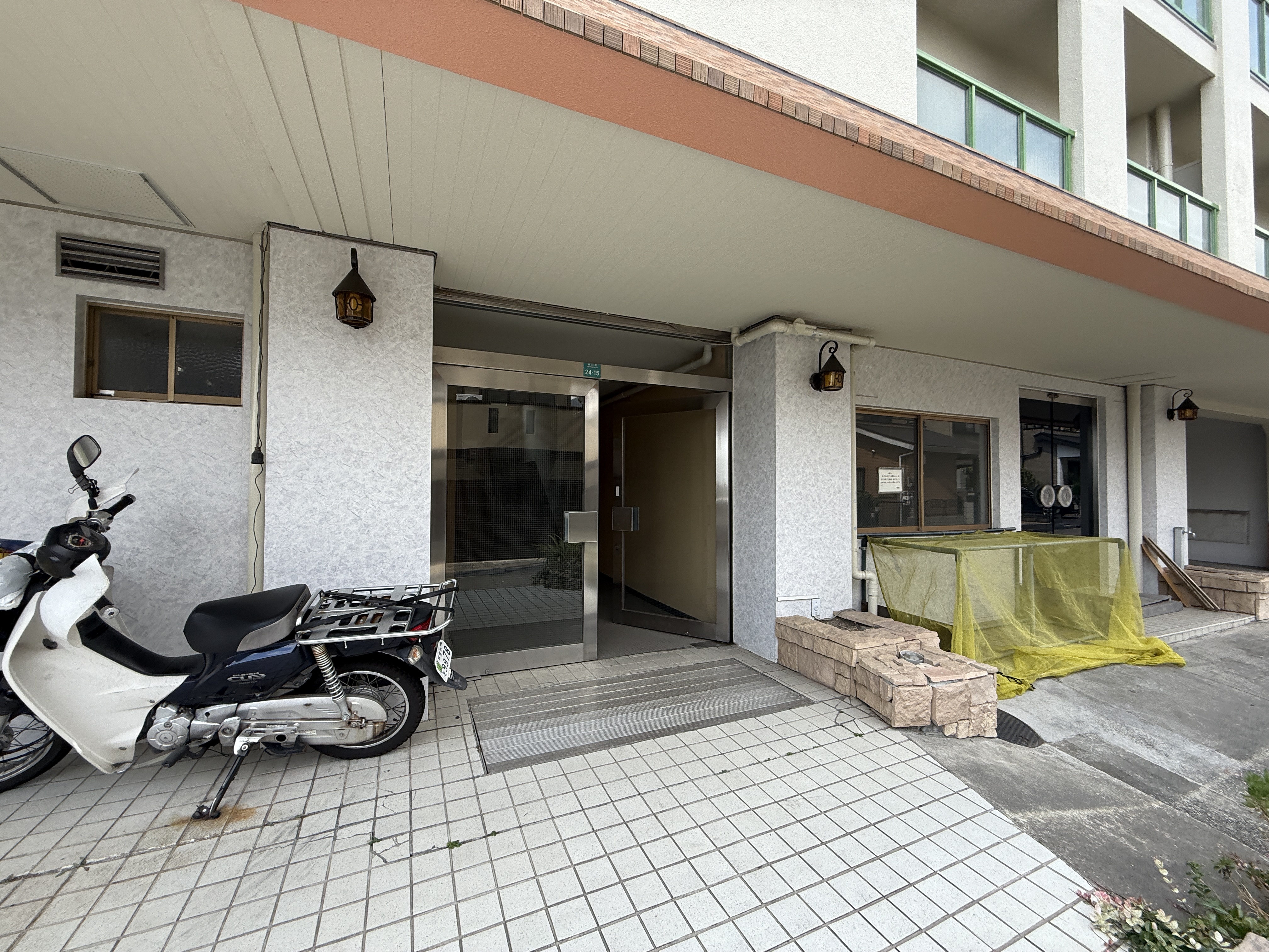 芦屋東山プリンス  エントランス