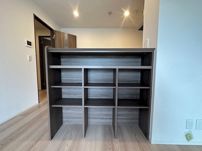 エレナ本山 その他