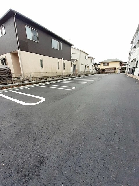 マカニカイ江井島 駐車場