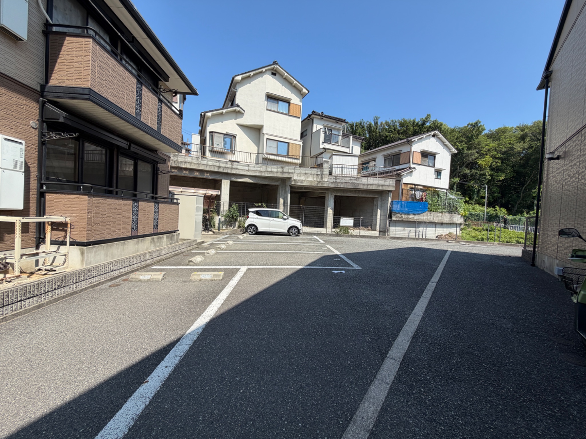 プリシェール西明石 A 駐車場