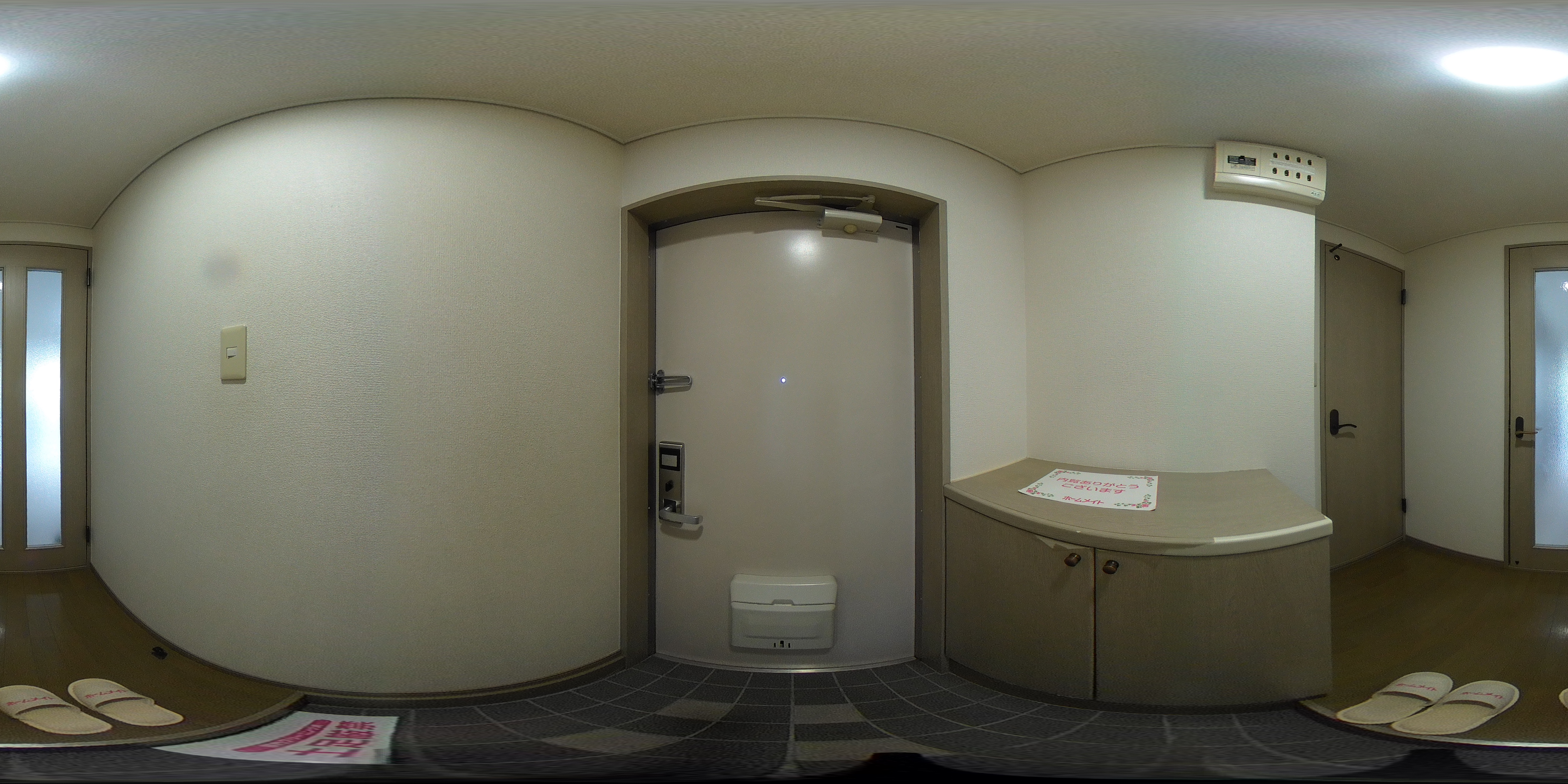 カステルB 玄関