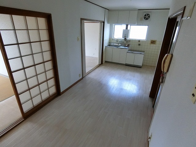 中西マンション リビング