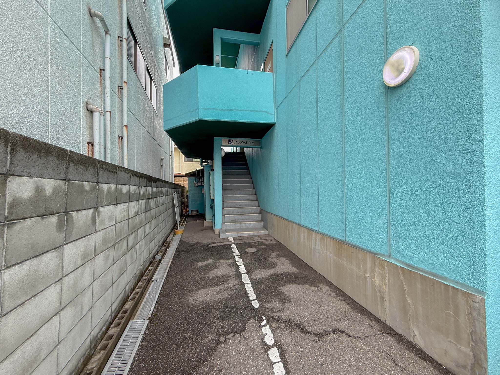 プレアール白水 エントランス