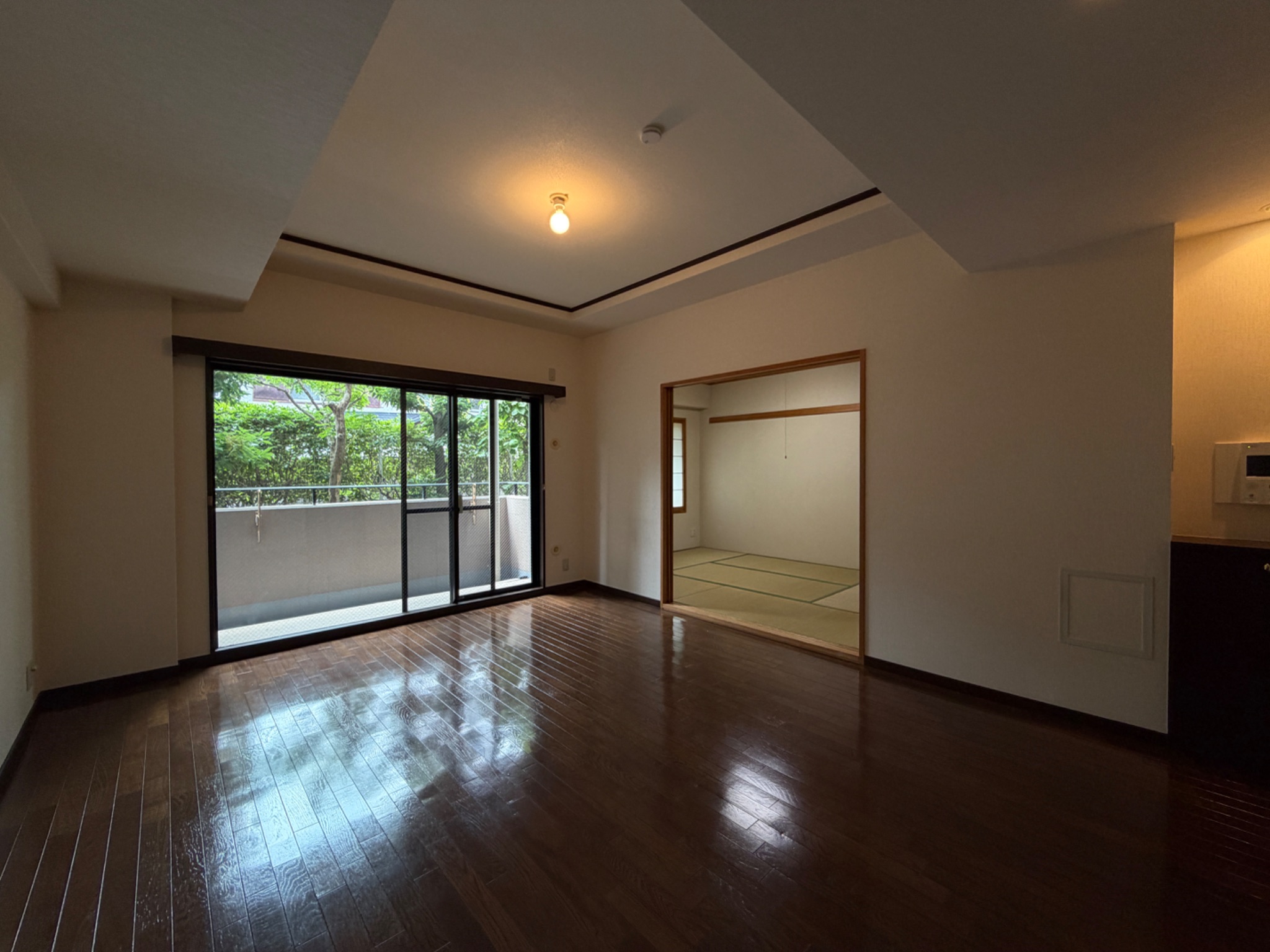 藤和芦屋川ホームズ リビング