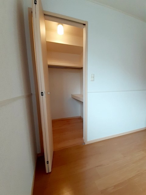 ピングーEAST 収納