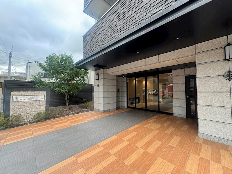 エステムコート神戸湊町 エントランス