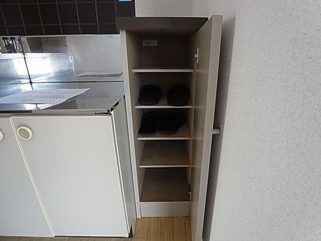 中津ハイツ 収納