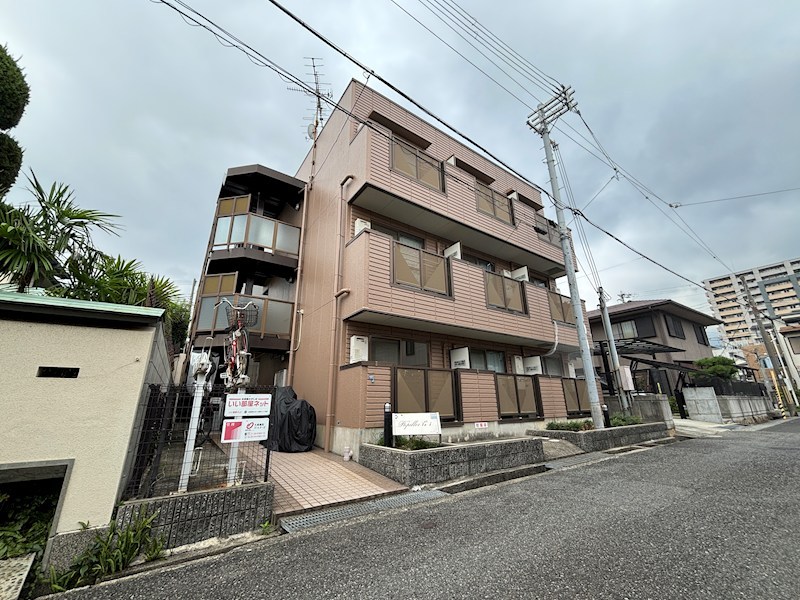パピヨン青木 外観