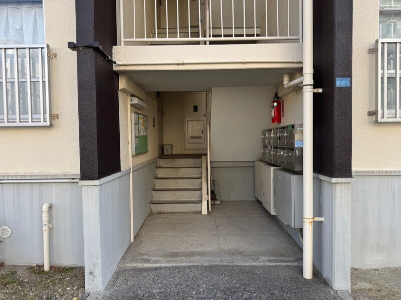 東垂水南 1号棟 エントランス