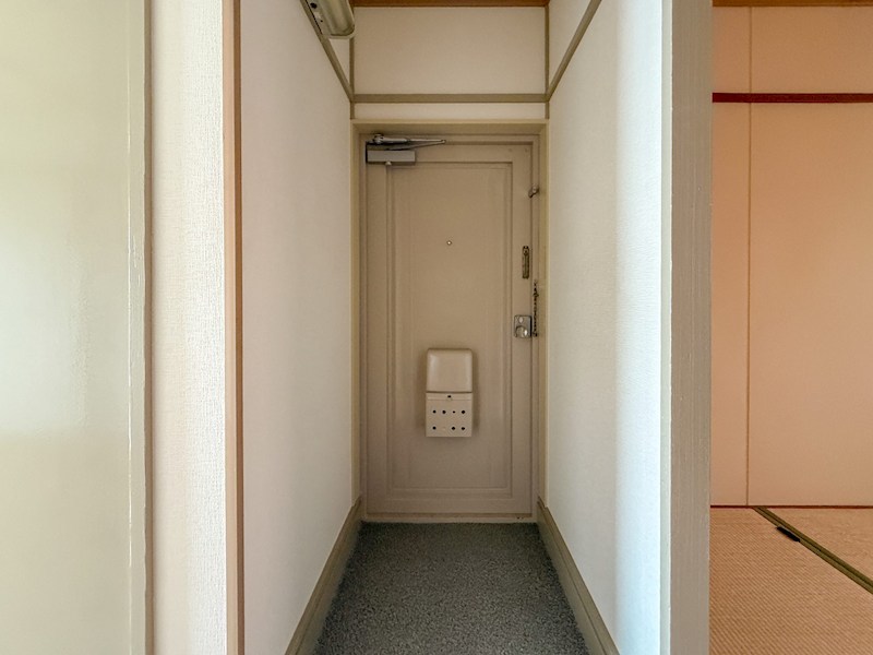 東垂水南 1号棟 玄関