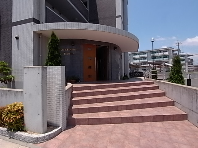 グランドパレス大久保 エントランス