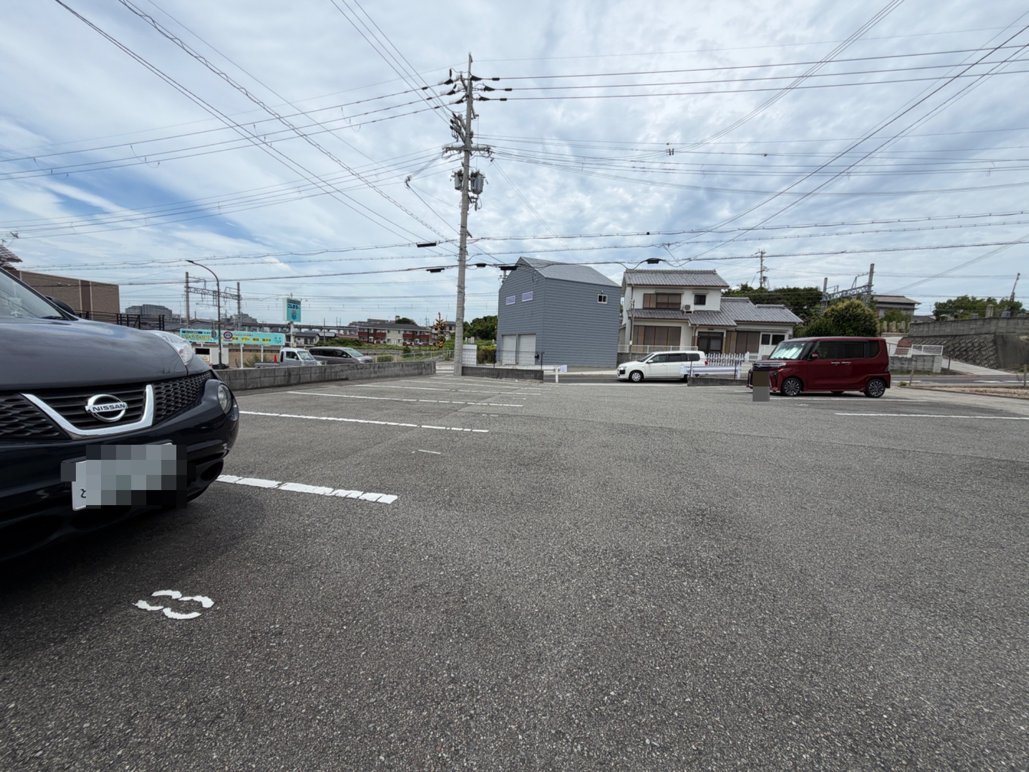 パレスシーサイド 駐車場
