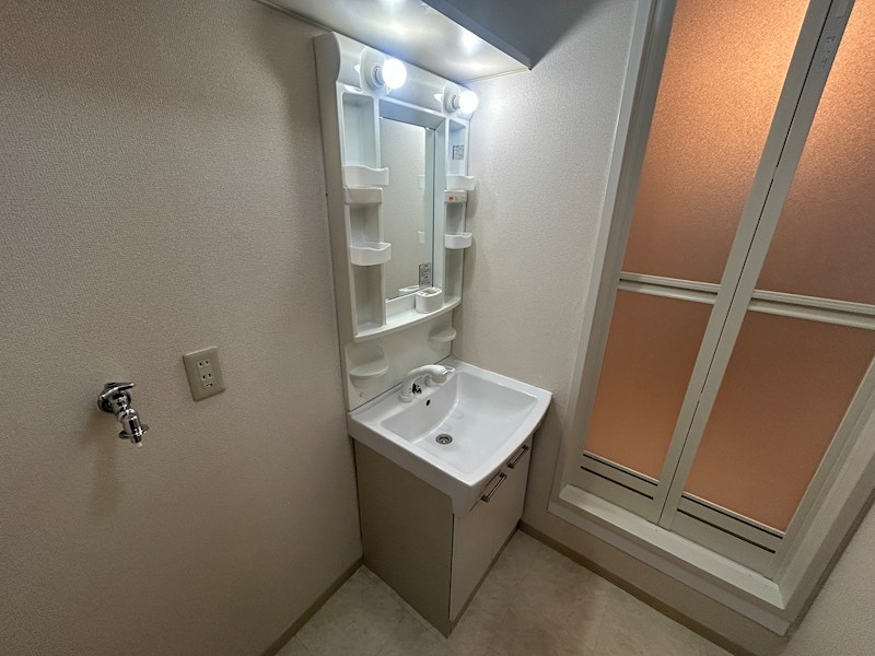 グランドライフ芦屋三条 洗面所