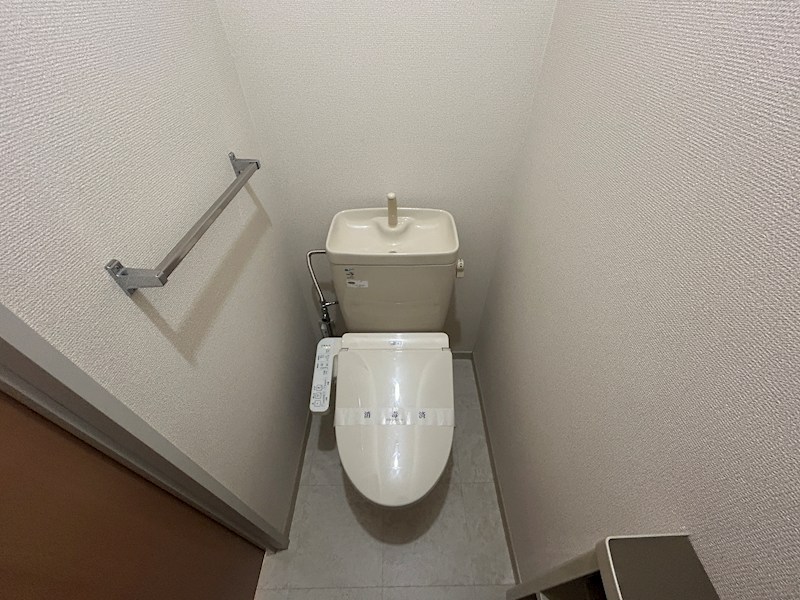 グランドライフ芦屋三条 トイレ