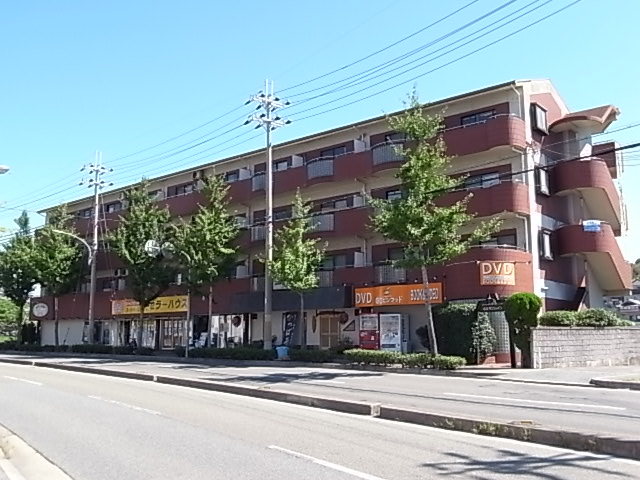 フルール名谷 外観