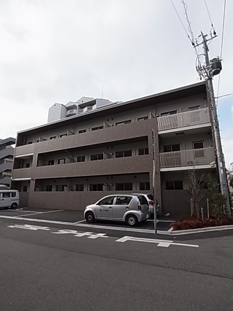 フロレスタ 駐車場