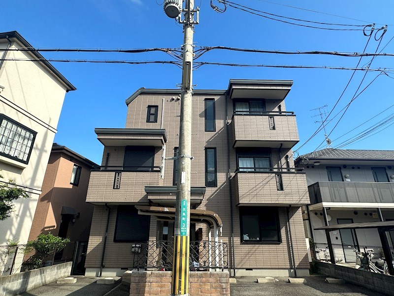 メゾン三条 外観