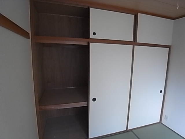 芦屋ガーデン 収納