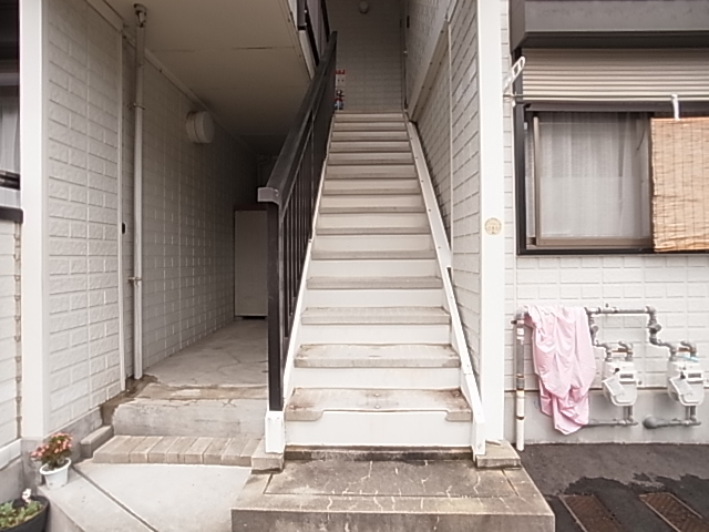 ソファレ菊水 エントランス