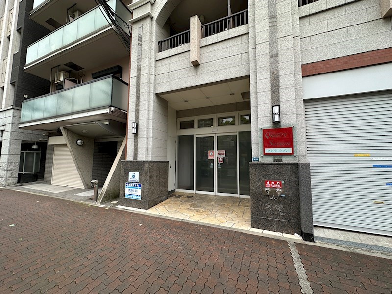 カトルセゾン エントランス