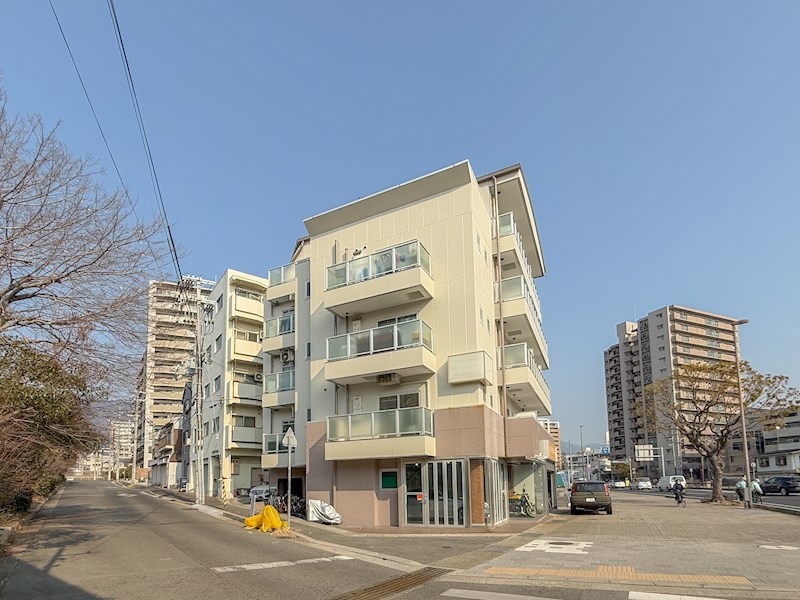 ミストラル摩耶 外観