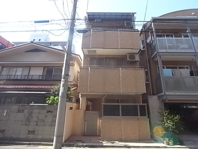 アールヴィラージュ 外観