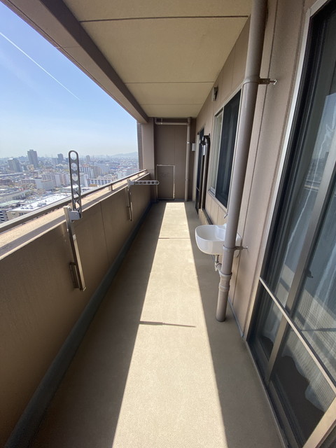 ジオタワー西宮北口 ベランダ