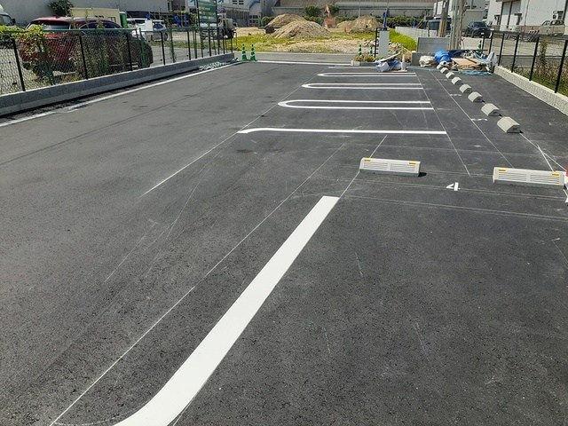パーク･エノコダ 駐車場
