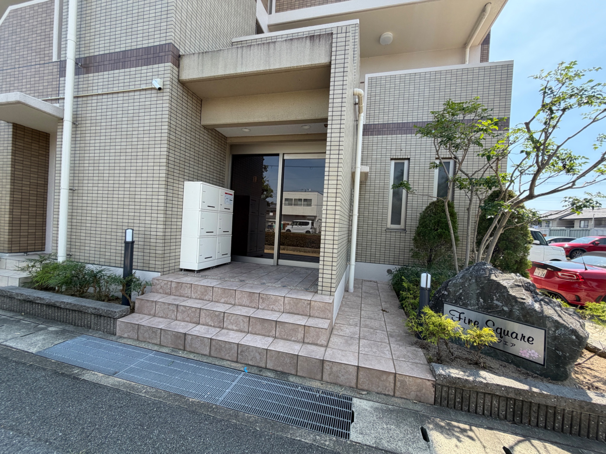 ファイン・スクエアー エントランス