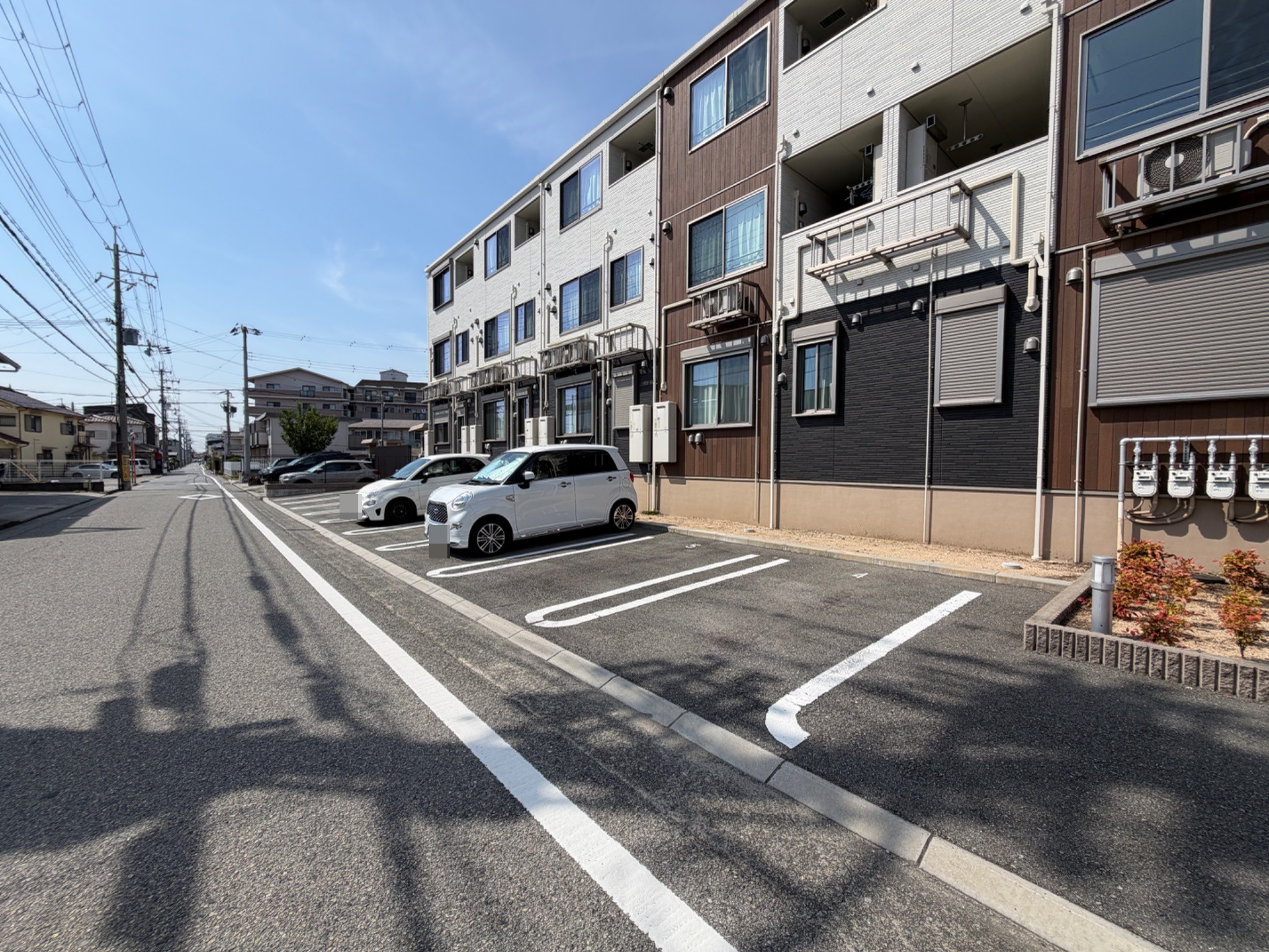 グランデ・オーヴェスト 駐車場
