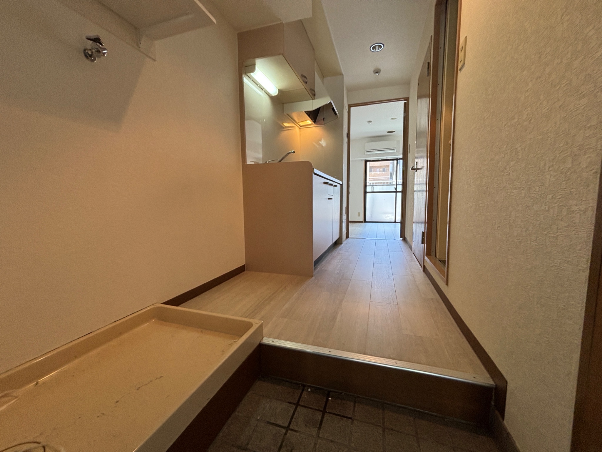 サンロイヤル備後 玄関