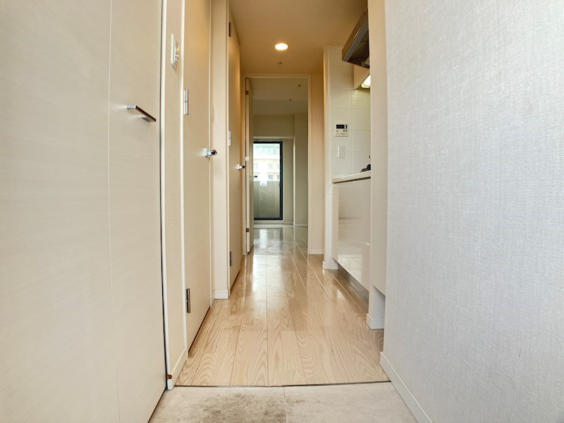 S-RESIDENCE神戸元町 玄関