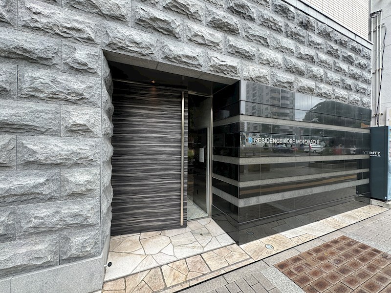 S-RESIDENCE神戸元町 エントランス