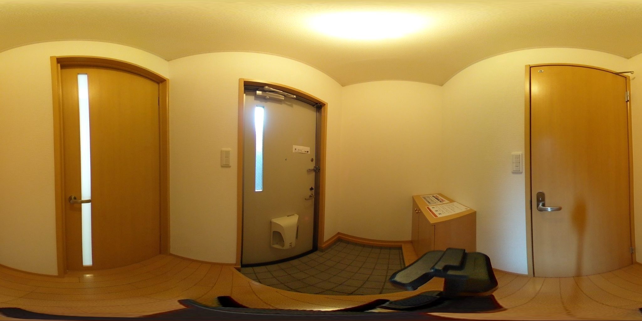 兵庫県尼崎市次屋１丁目 玄関
