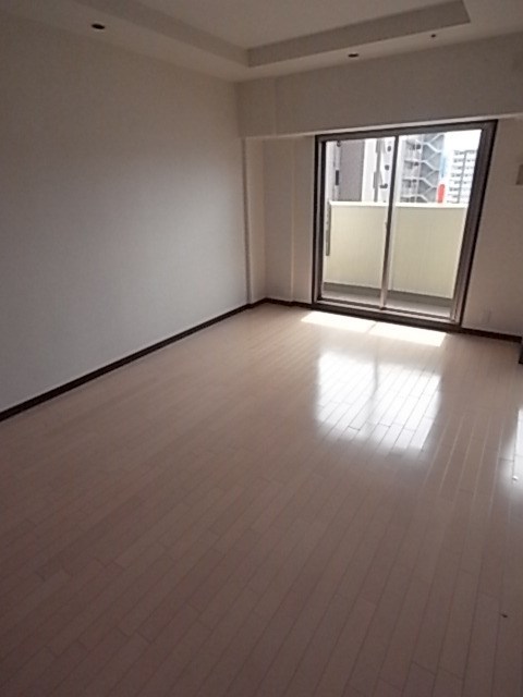 エステムプラザ神戸元町海岸通 リビング