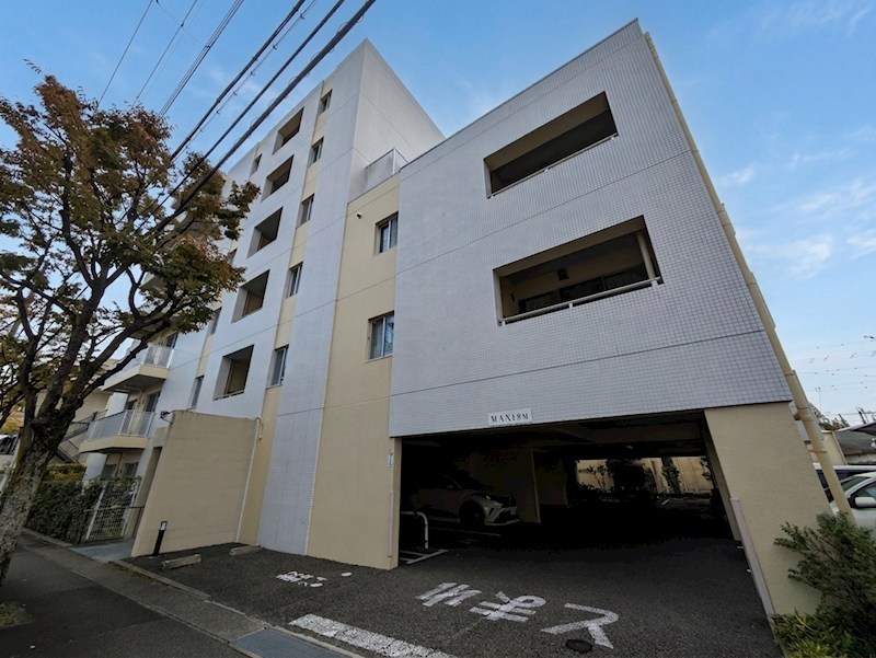 グリーンコートARAMAKI 外観