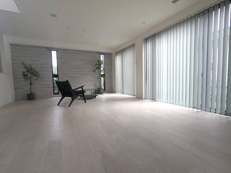 涼風町　戸建 リビング