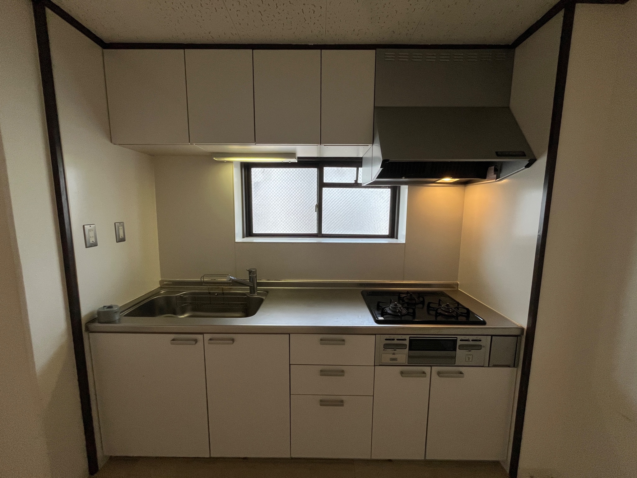 兵庫県芦屋市宮塚町 キッチン