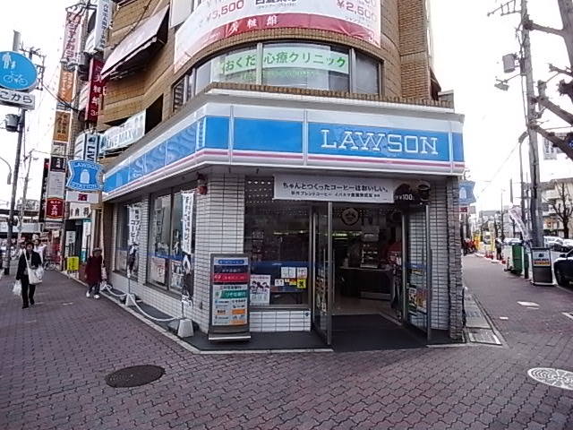 STRAUSS六甲 コンビニ