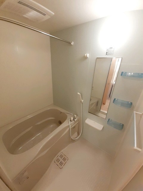 コスモグレイスA 風呂画像
