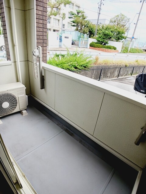 コスモグレイスA ベランダ