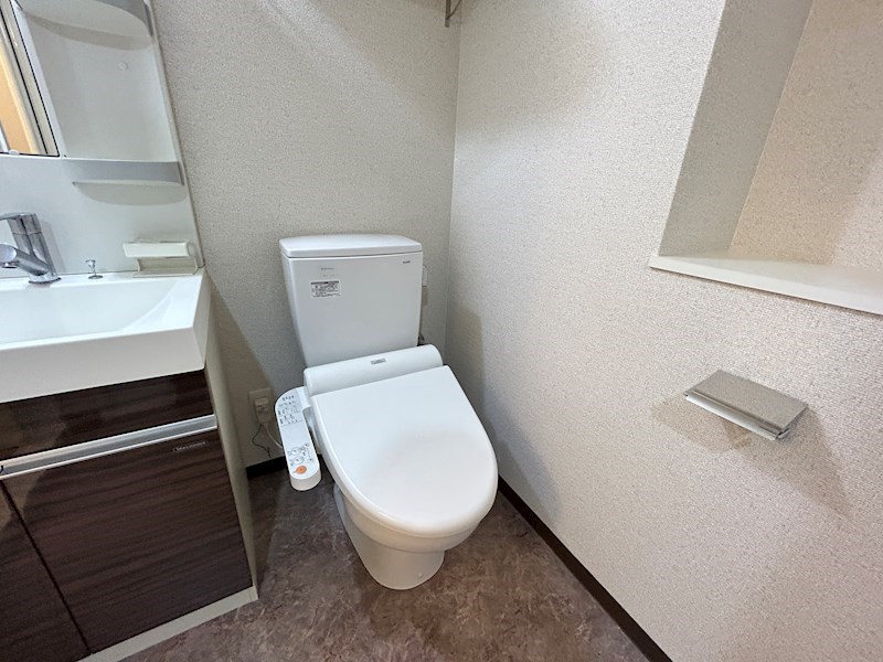 エス・キュート尼崎2 トイレ