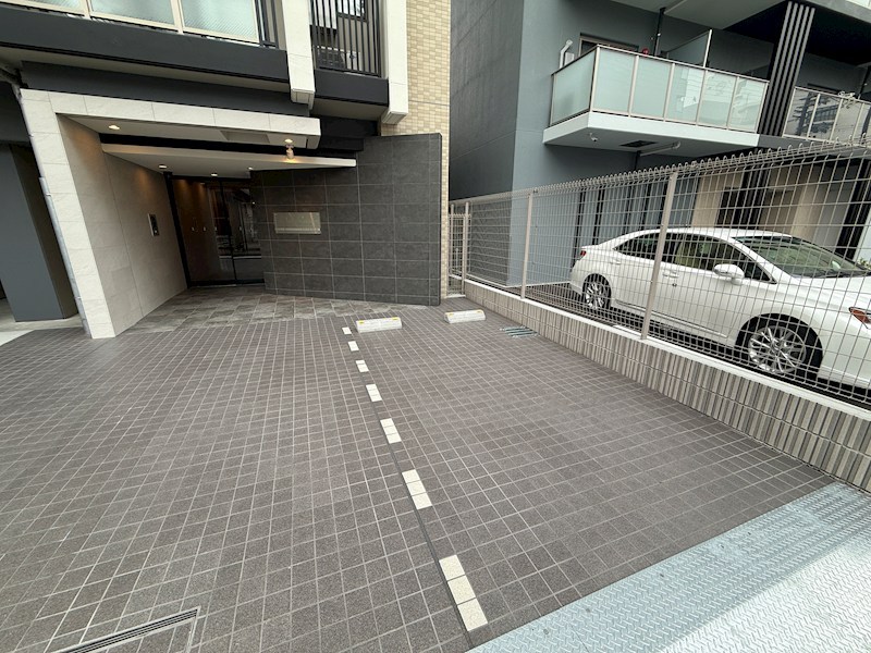 ディアレイシャス湊川公園 駐車場