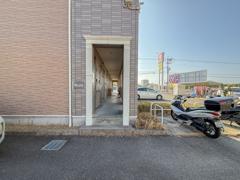 兵庫県明石市魚住町西岡 エントランス