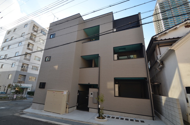 ルアナ 新神戸 外観
