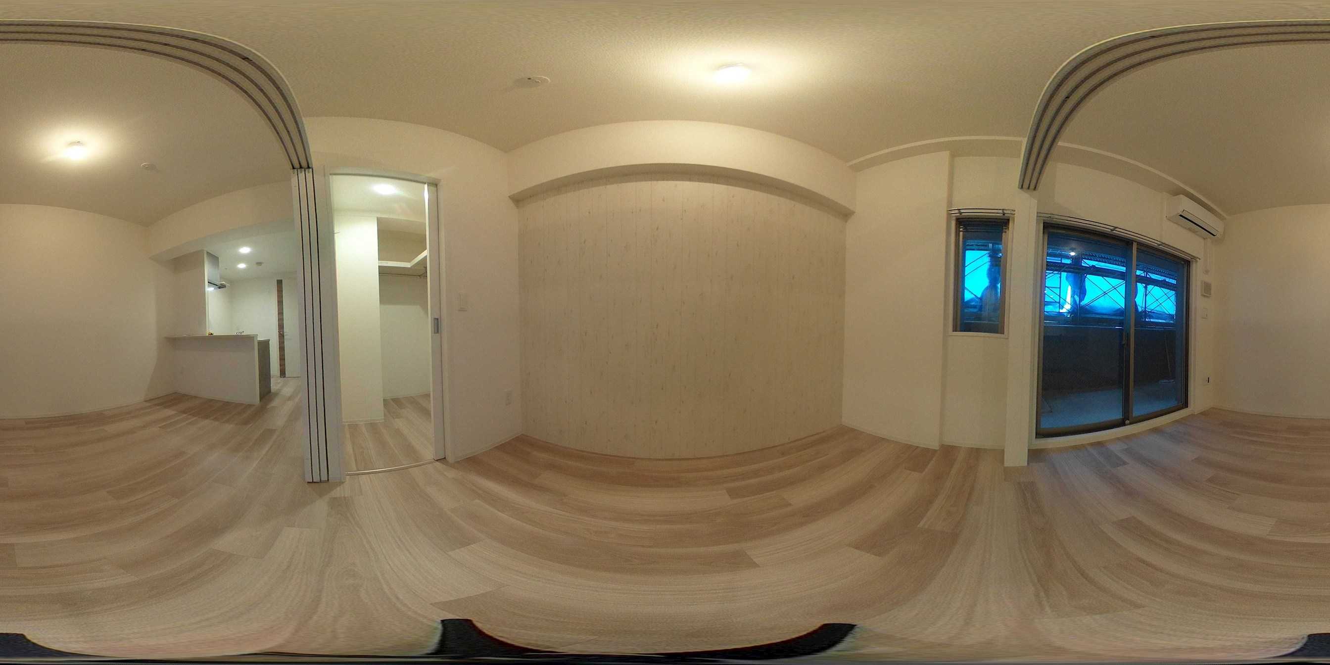 セレニテ神戸駅前アリエ リビング